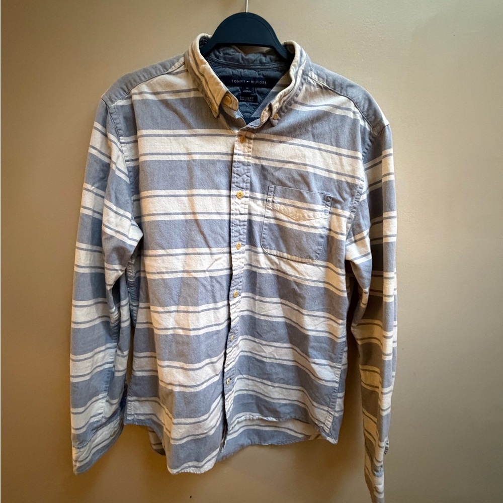 Tommy Hilfiger Men's Blue and White Striped Shirt